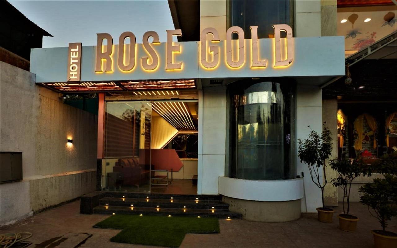 Hotel Rose Gold Ahmednagar Exteriér fotografie